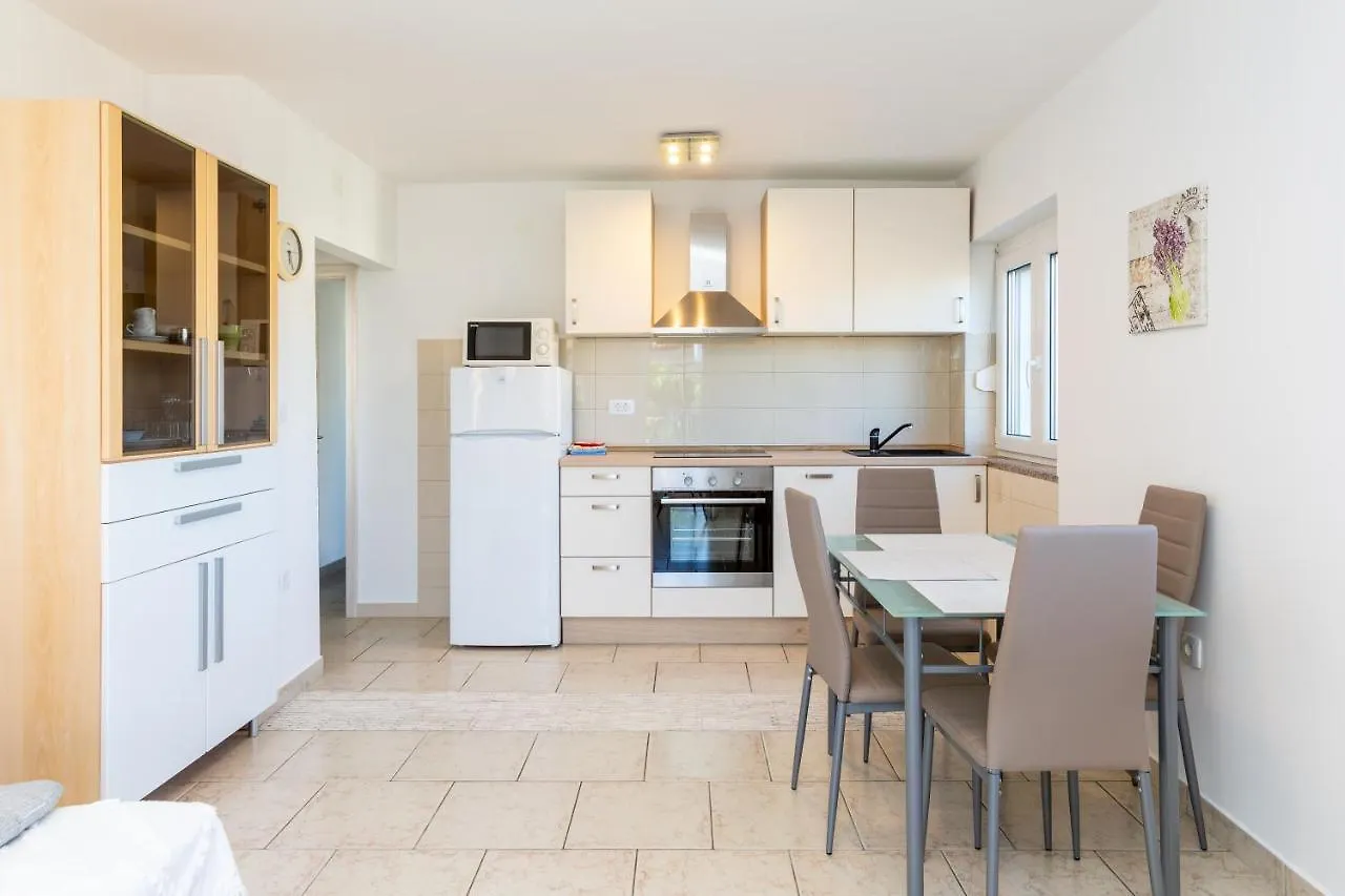 Apartments Murenc Medulin